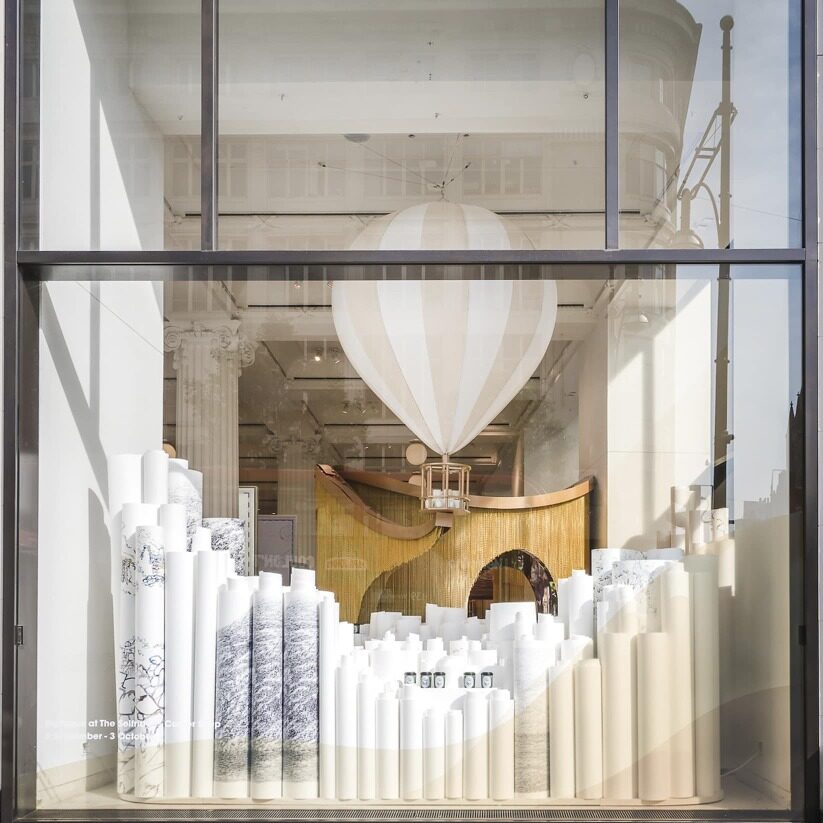 Selfridges_Windows_Display